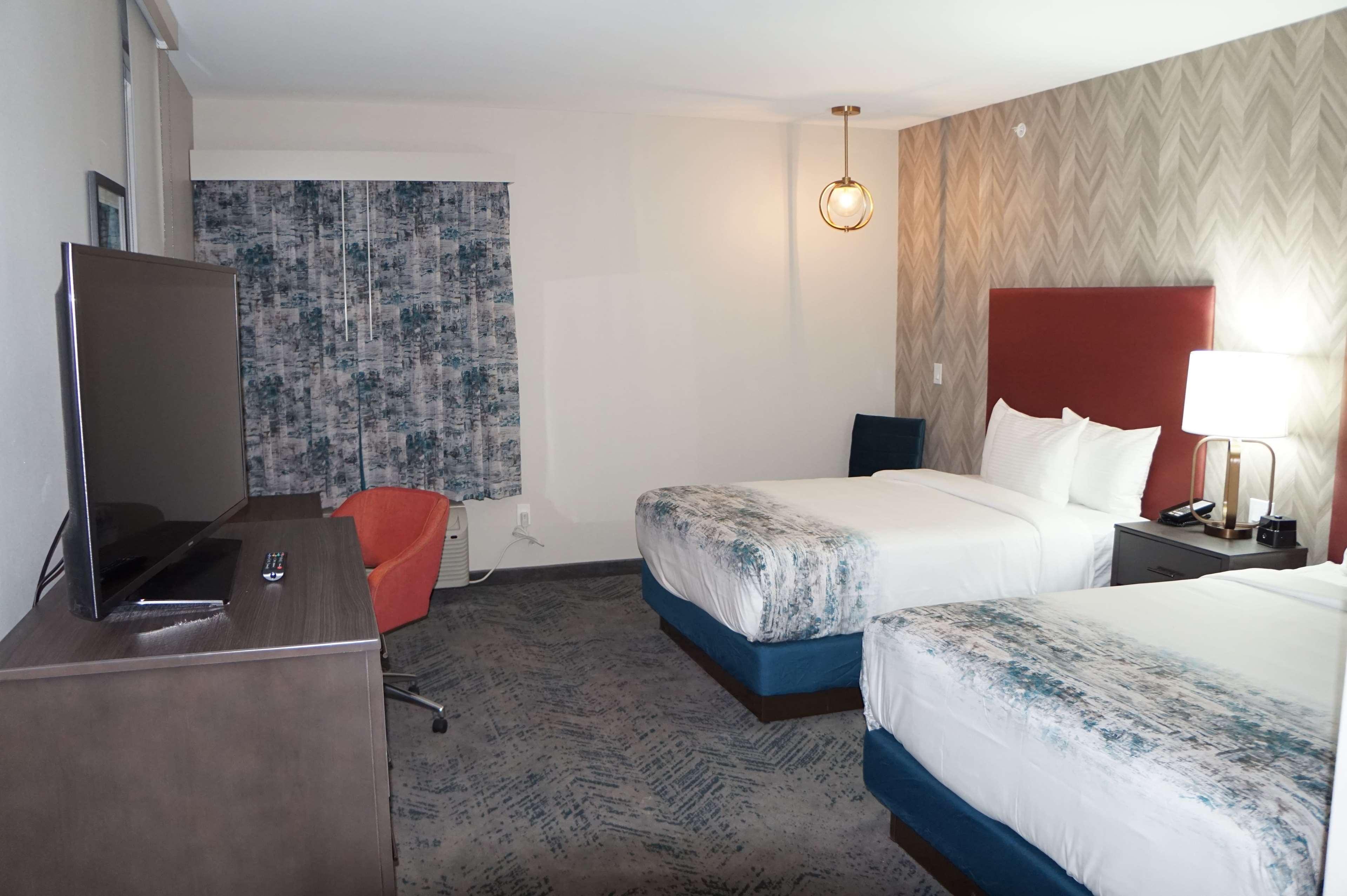 La Quinta Inn & Suites Dfw West-Glade-Parks Йулісс Екстер'єр фото