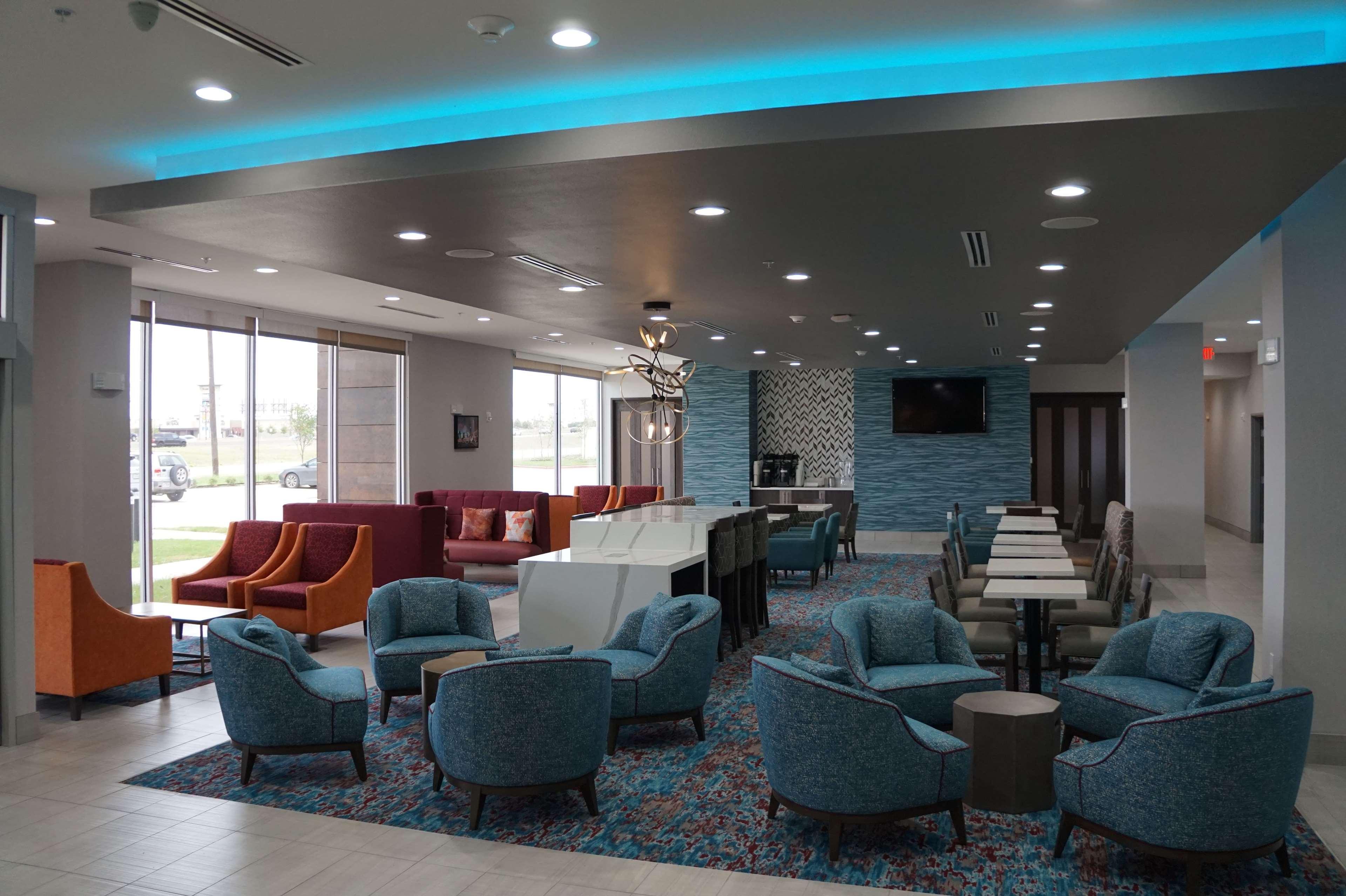 La Quinta Inn & Suites Dfw West-Glade-Parks Йулісс Екстер'єр фото