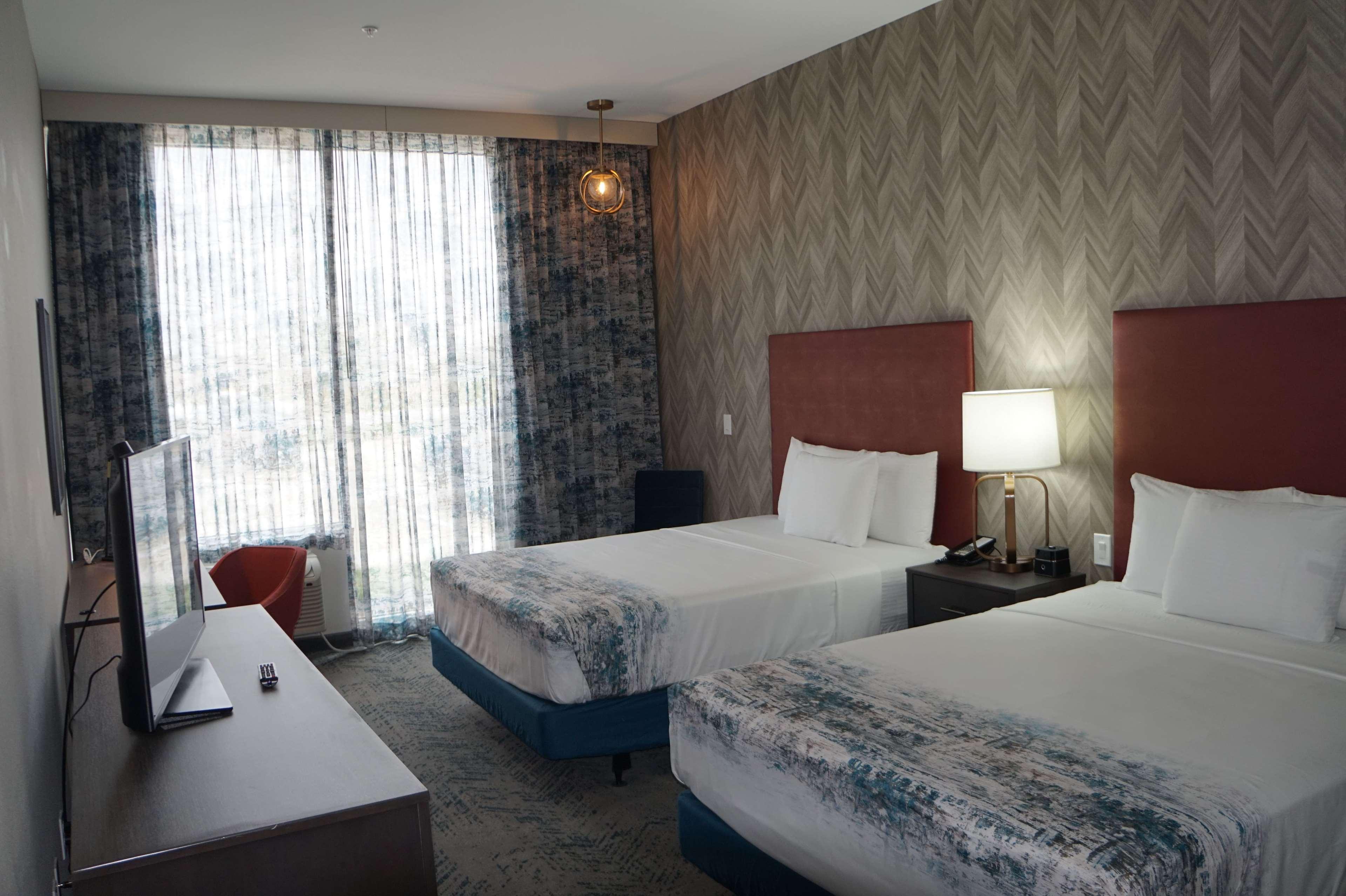 La Quinta Inn & Suites Dfw West-Glade-Parks Йулісс Екстер'єр фото