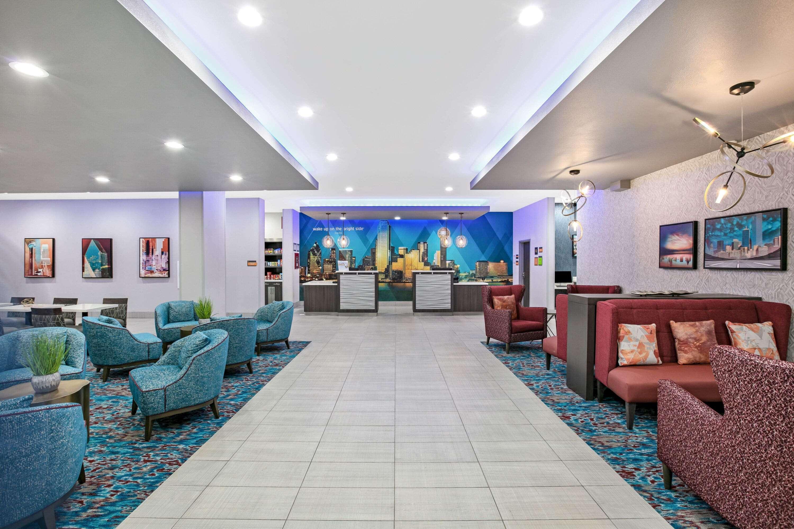 La Quinta Inn & Suites Dfw West-Glade-Parks Йулісс Екстер'єр фото